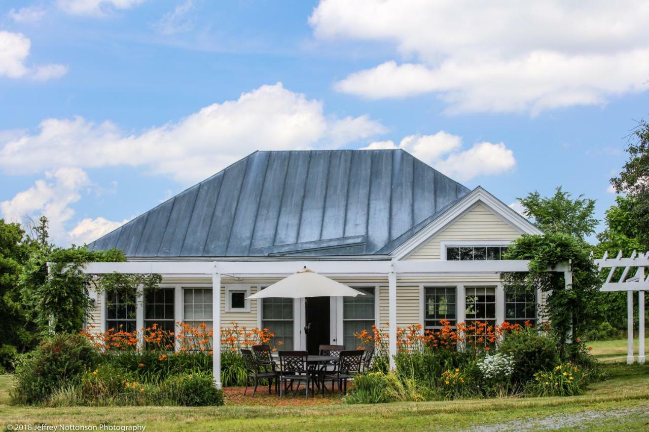 Bed and Breakfast Whitford House And Twin View Barn Addison Екстер'єр фото
