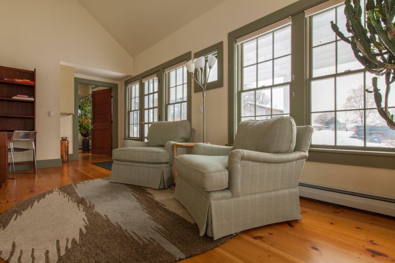 Bed and Breakfast Whitford House And Twin View Barn Addison Екстер'єр фото
