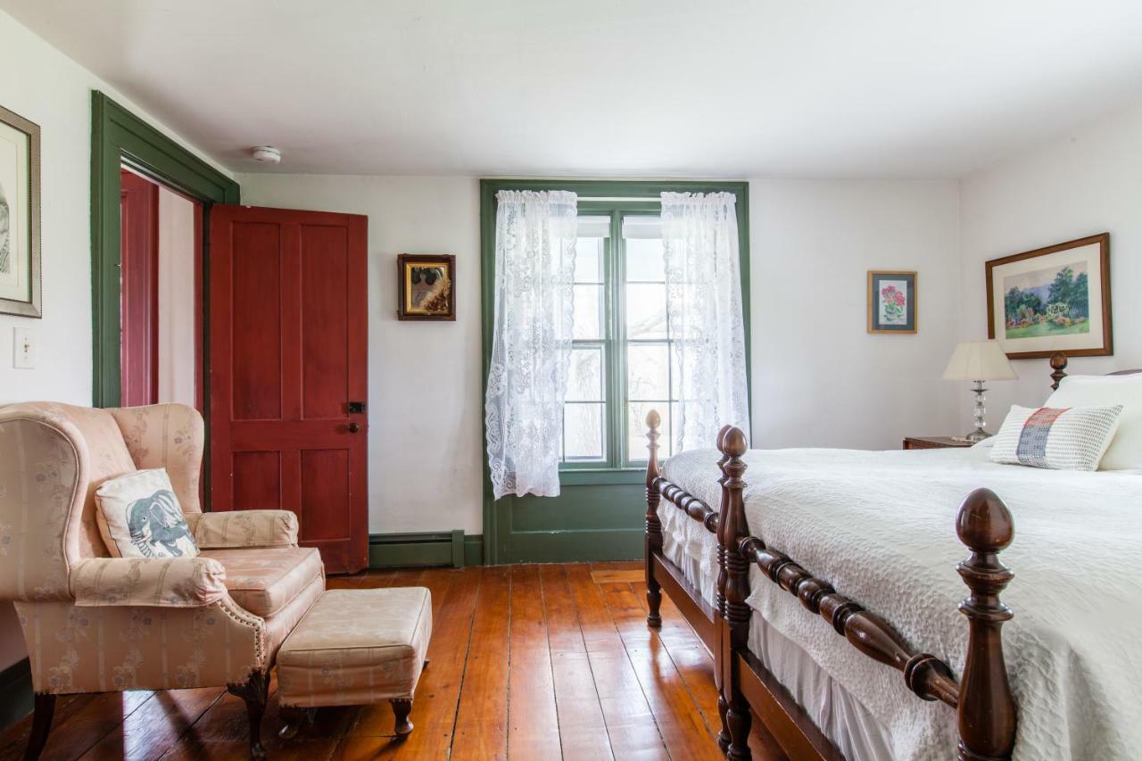 Bed and Breakfast Whitford House And Twin View Barn Addison Екстер'єр фото